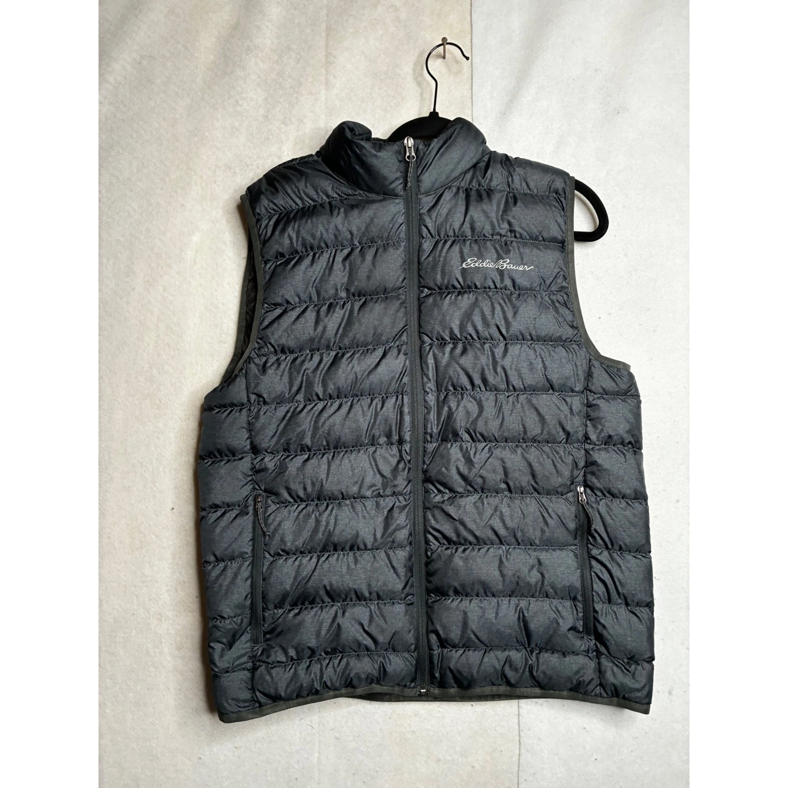 Eddie Bauer EB650 Mens M Down Puffer Vest Gray Heathered Full Zip
Opens in a new window or tab