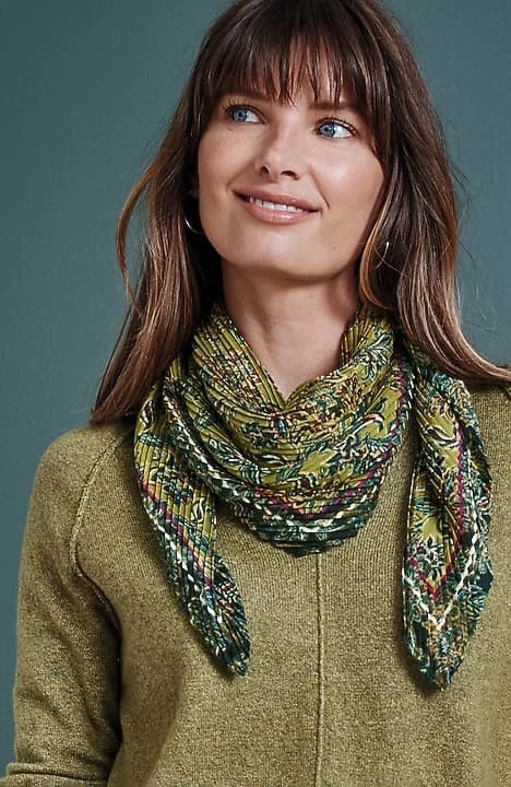 J.Jill _ New Very Pretty Pleated Square Scarf _ NWT_ LAST ONE! Gorgeous!