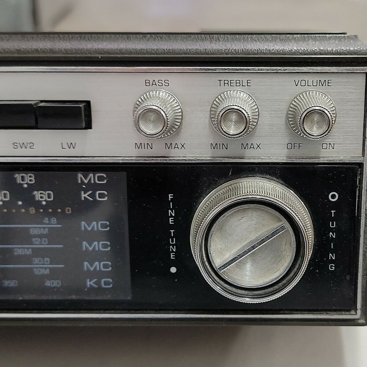 s-l1200.jpg s-l1200.jpg