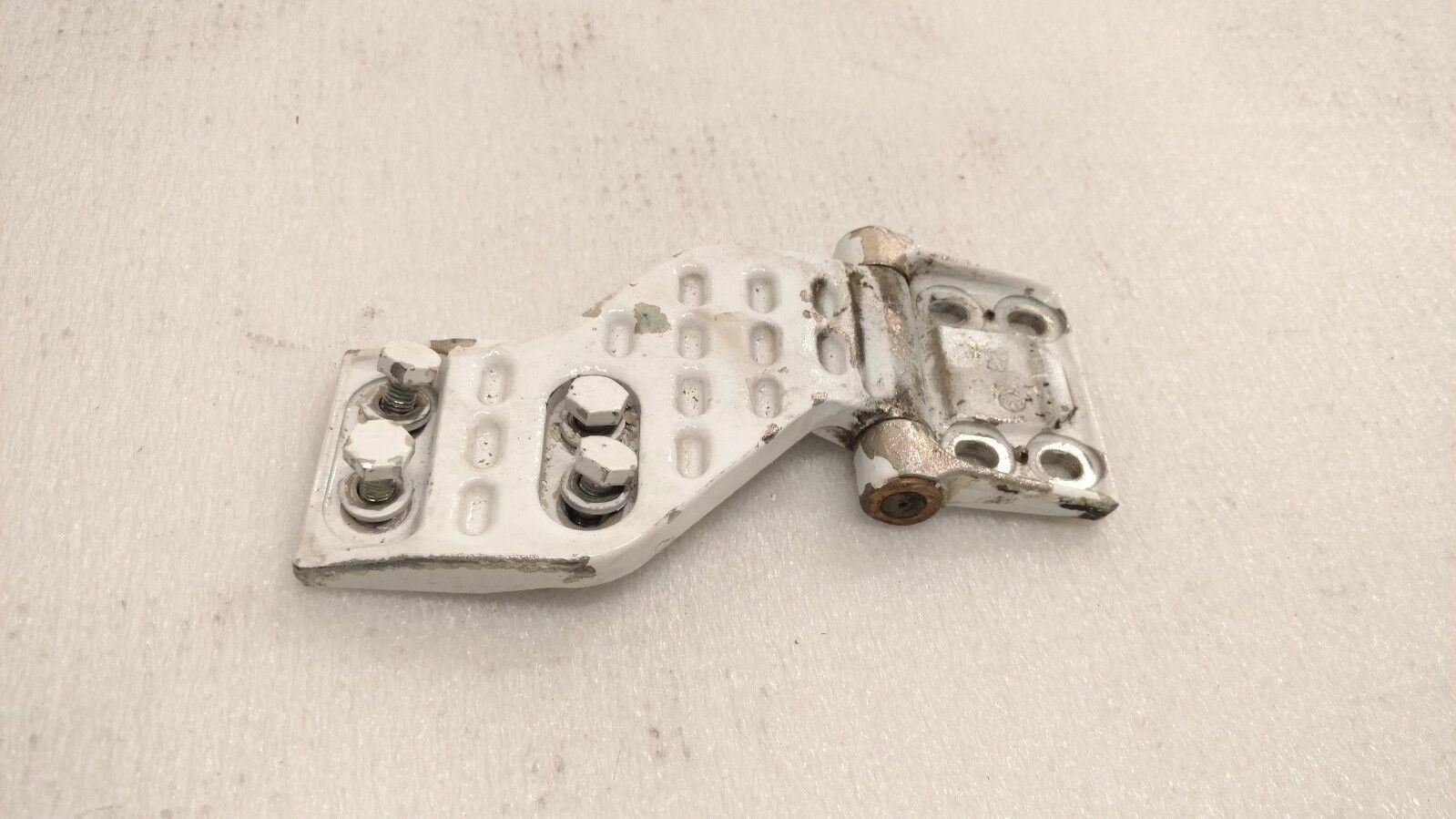 LAMBORGHINI MURCIELAGO LP640 DRIVER LEFT SIDE DOOR HINGE OEM 410831401