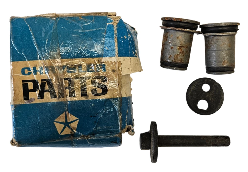 1965 - 1968 年普利茅斯上控制臂支架衬套和凸轮套件 NOS 2525070 — 第 2/4 张图片