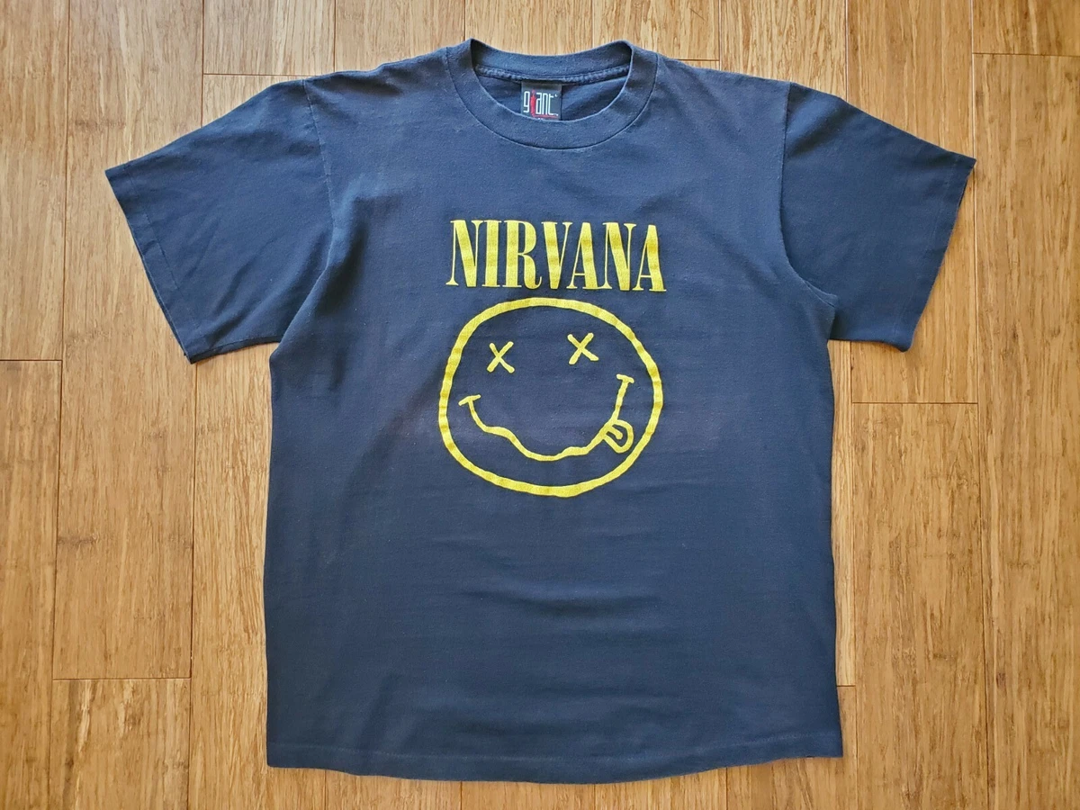 Vintage 90's Nirvana Smiley Face T Shirt Size Large Double Sided Giant