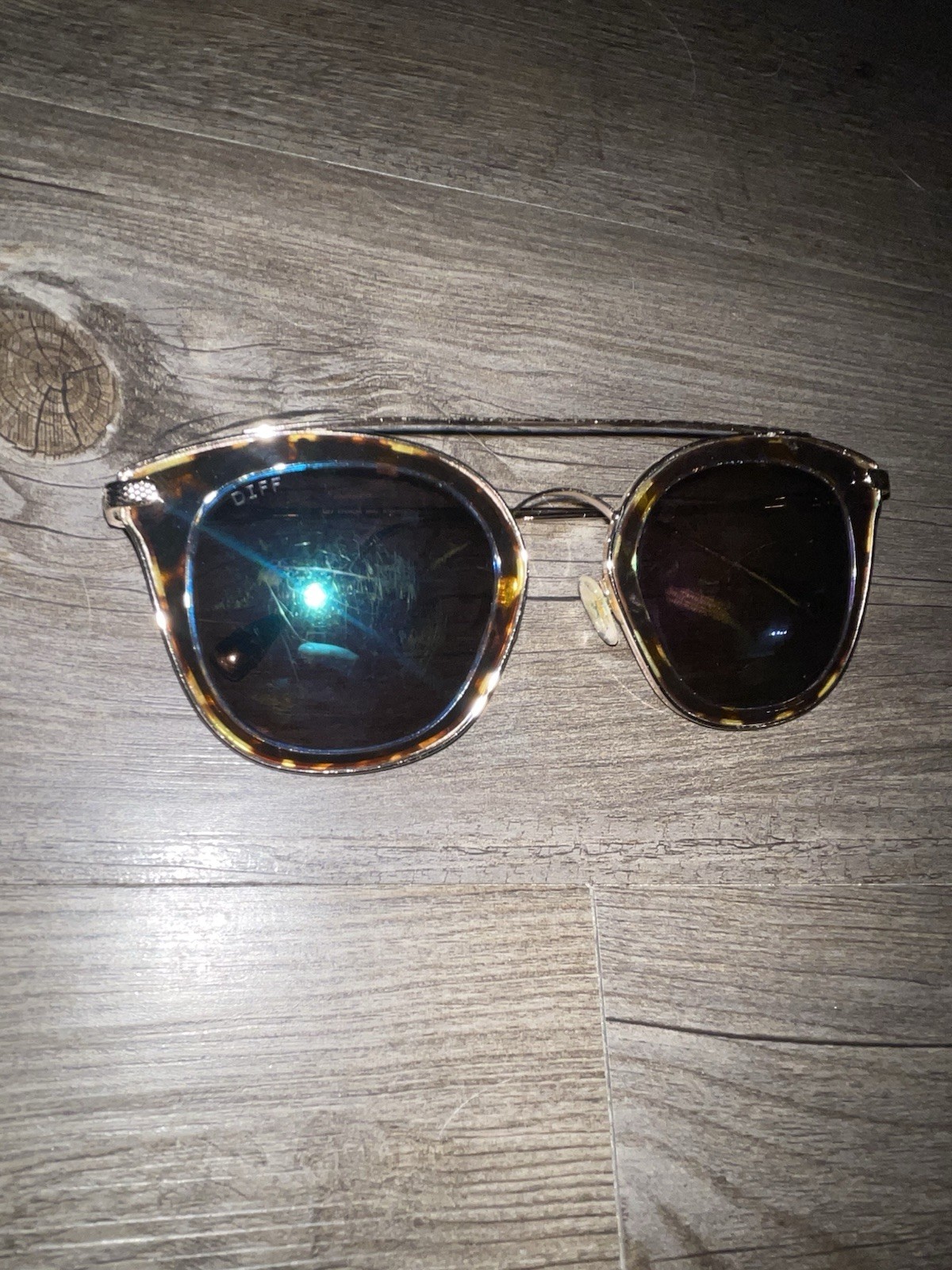 DIFF Sunglasses - image 4