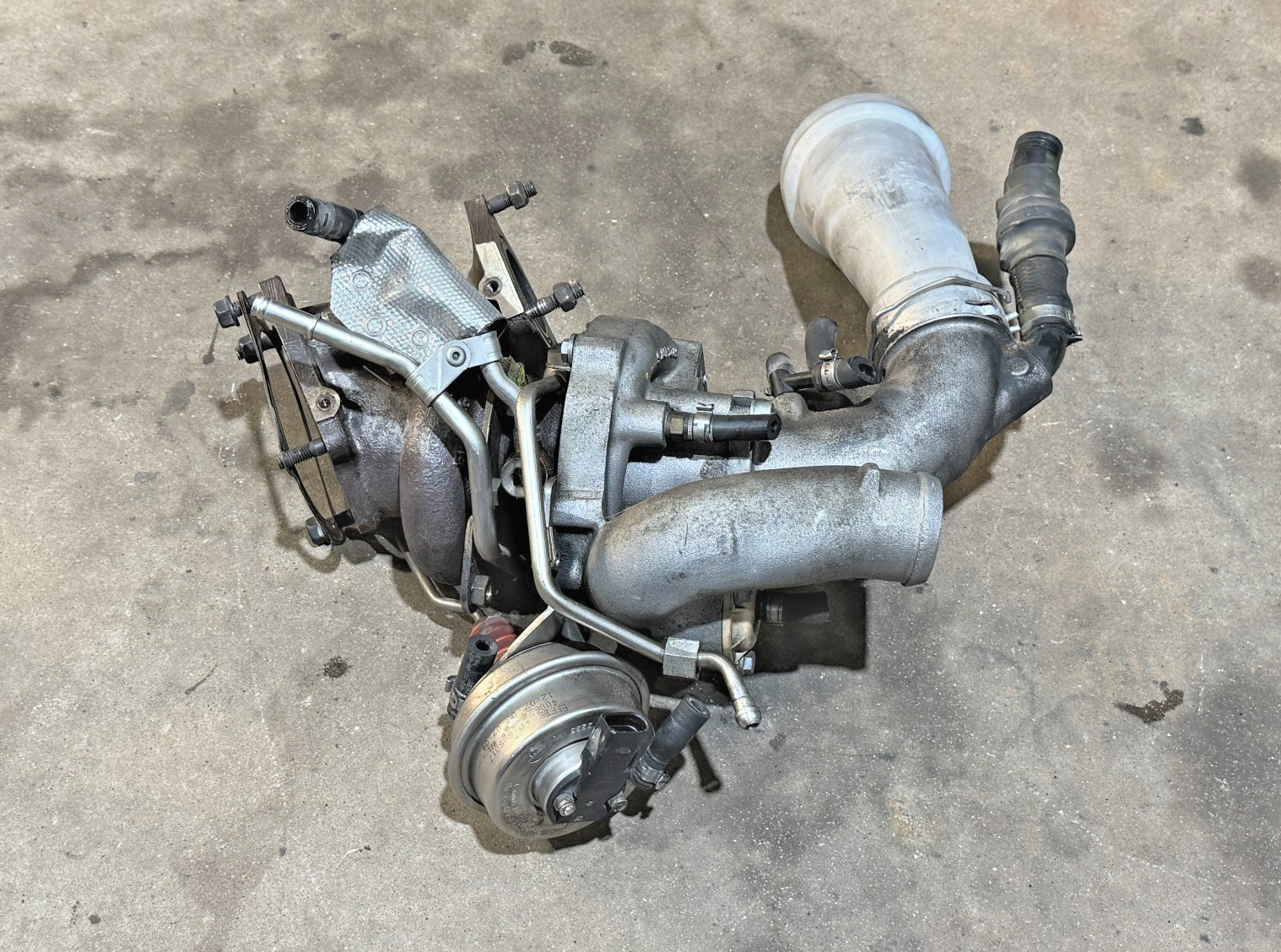 06-11 Bentley Continental Flying Spur 6.0L W12 Left Turbo Turbocharger PO44 OEM
