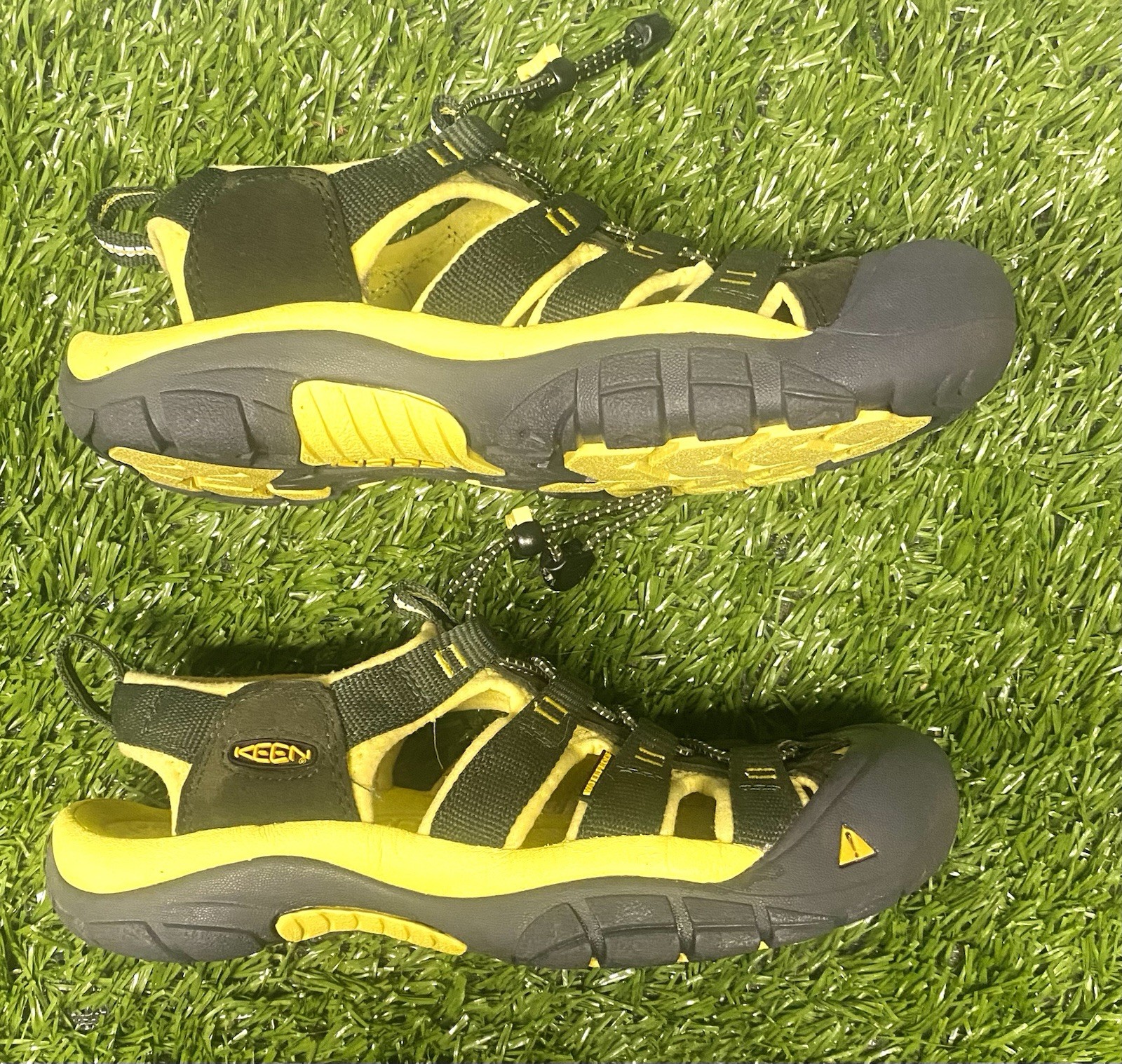 Sandali Keen Newport uomo taglia 7 impermeabili escursionismo lavabili grigio giallo acqua