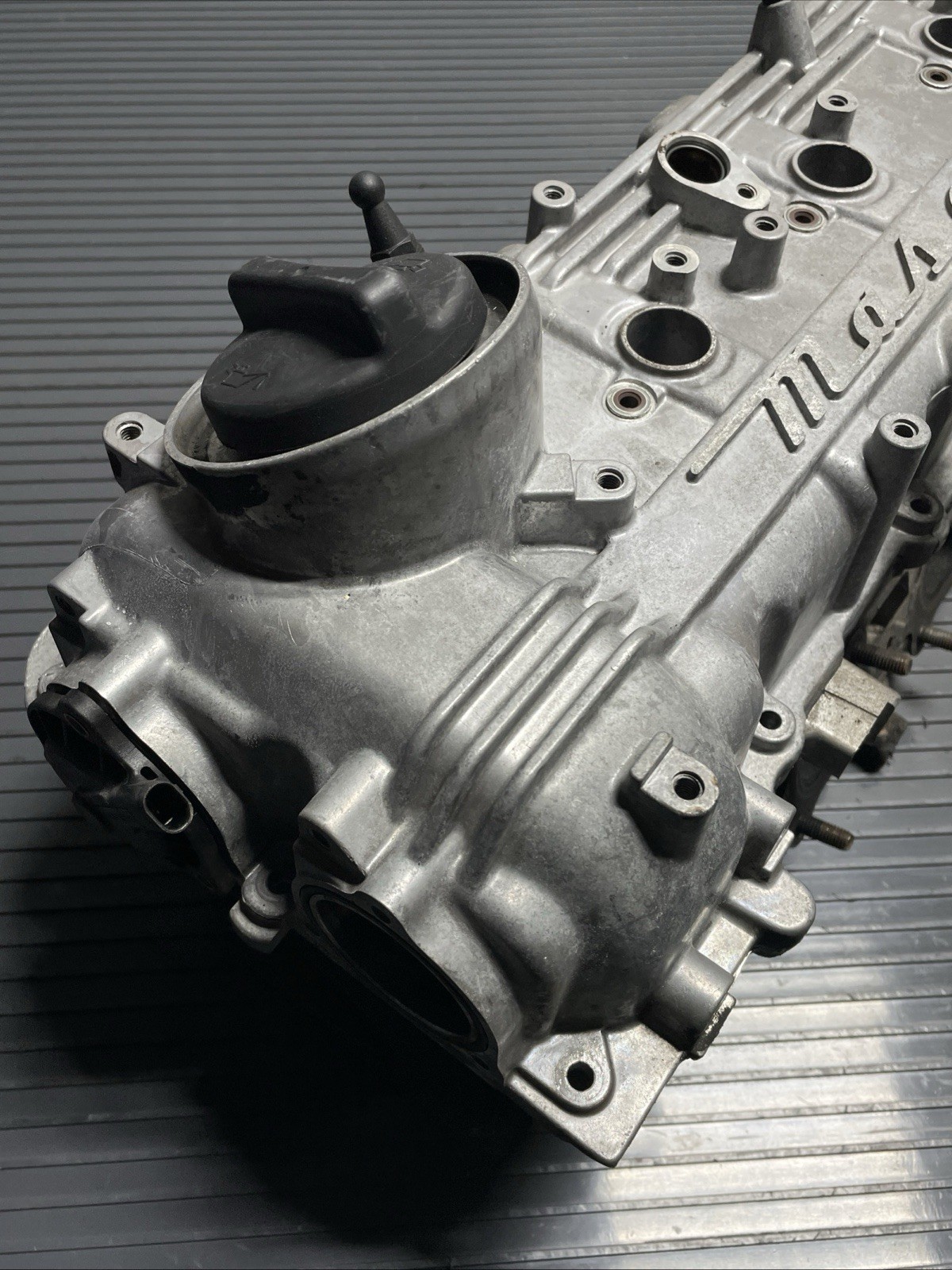 2014-2017 Maserati Ghibli 3.0 Front Left Cylinder Head 2283306 62k Miles OEM