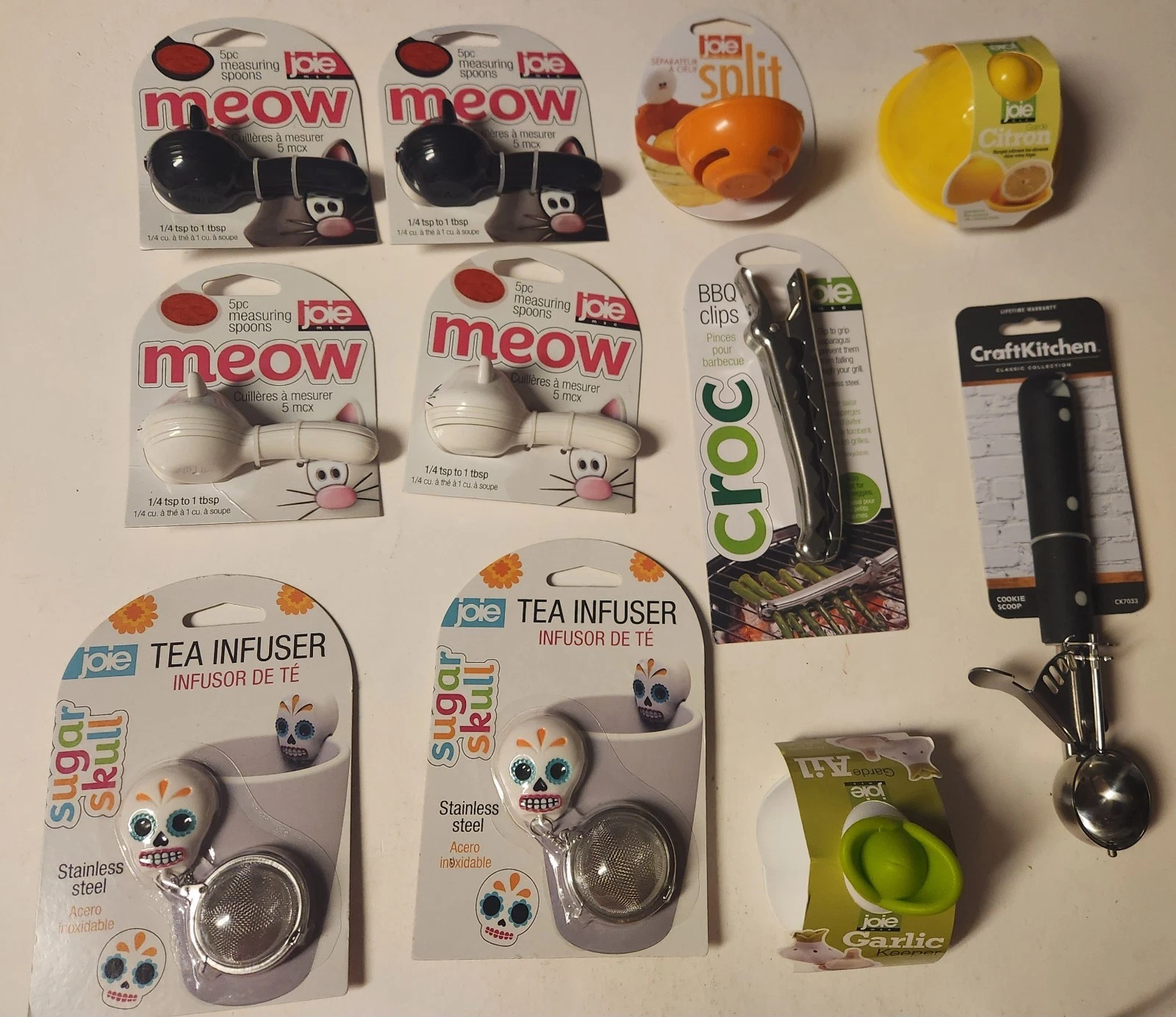 Lot Of 11 Kitchen Gadgets-Joie & CraftKitchen-NIP
Opens in a new window or tab