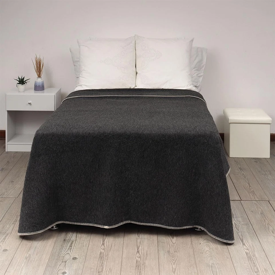 Thick Alpaca Wool Blanket Heavyweight Camping Outdoors Indoors Soft Peru Twin... - Image 4 of 4