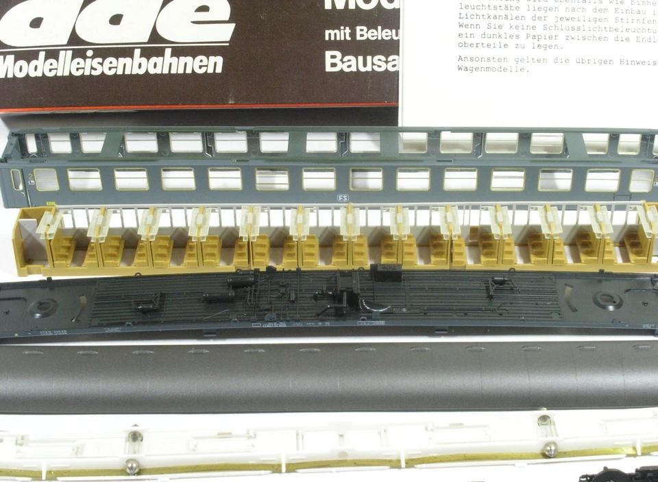 H0 Abteilwagen 2.Kl. FS Bausatz Ade TOP VP 255