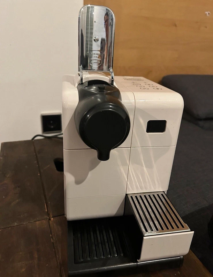 DeLonghi Lattissima One, Foto 4 von 4