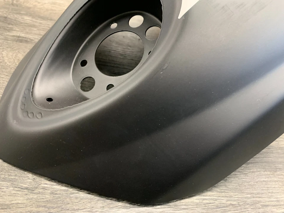 Guardabarros trasero negro mate Triumph 2006-2022 Rocket III Classic & Roadster OEM Foto 3 de 4