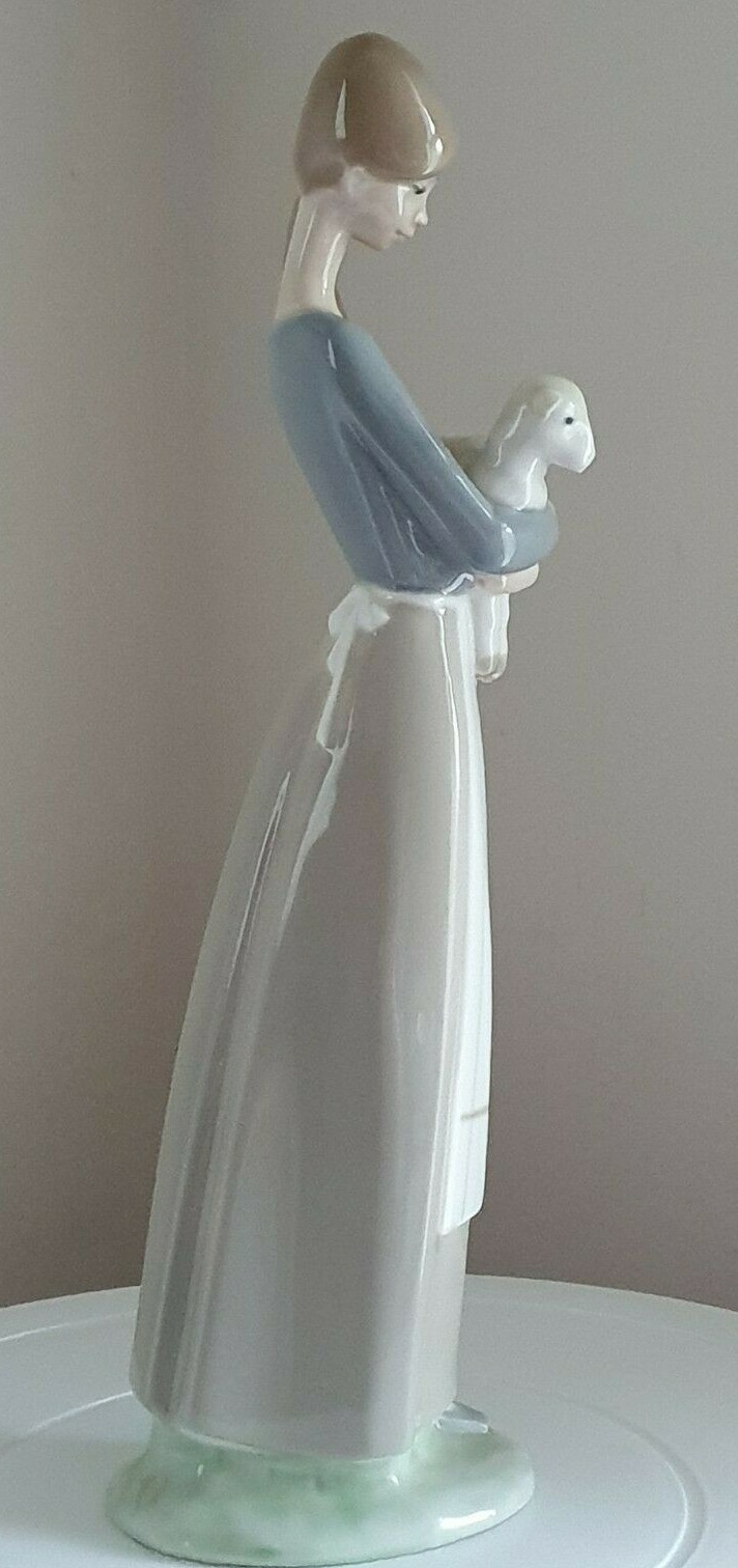 Picture 7 of 12