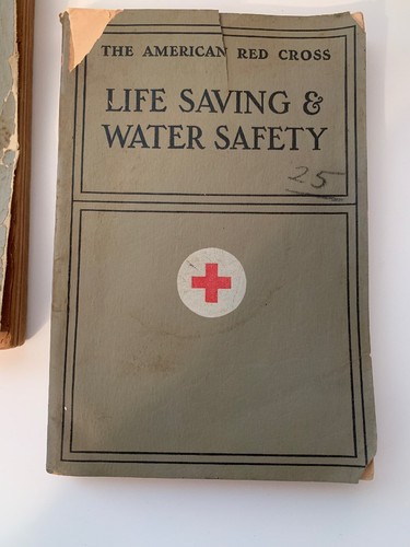Old Red Cross Books From 1937 & 1940 - Picture 3 of 10