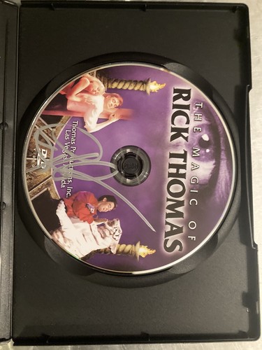 The Magic of Rick Thomas (DVD) Signed Thomas Productions Nice Autograph Mint - Picture 3 of 4