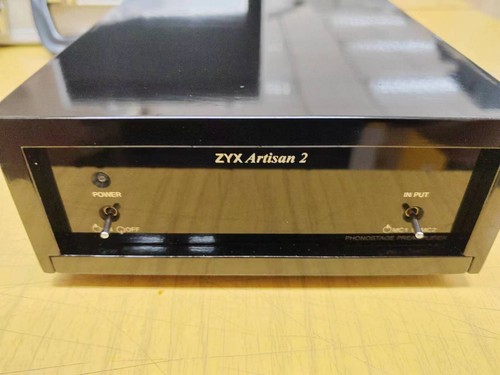 ZYX Artisan 2 Urushi Black Phonostage Amplifier 100-240V, Made in Japan - Picture 8 of 13