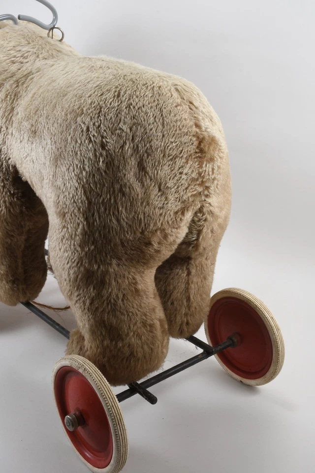Q19G50- Vintage Steiff Reittier Bär auf Rädern mit Stimme Knopf im Ohr - Bild 3 von 4