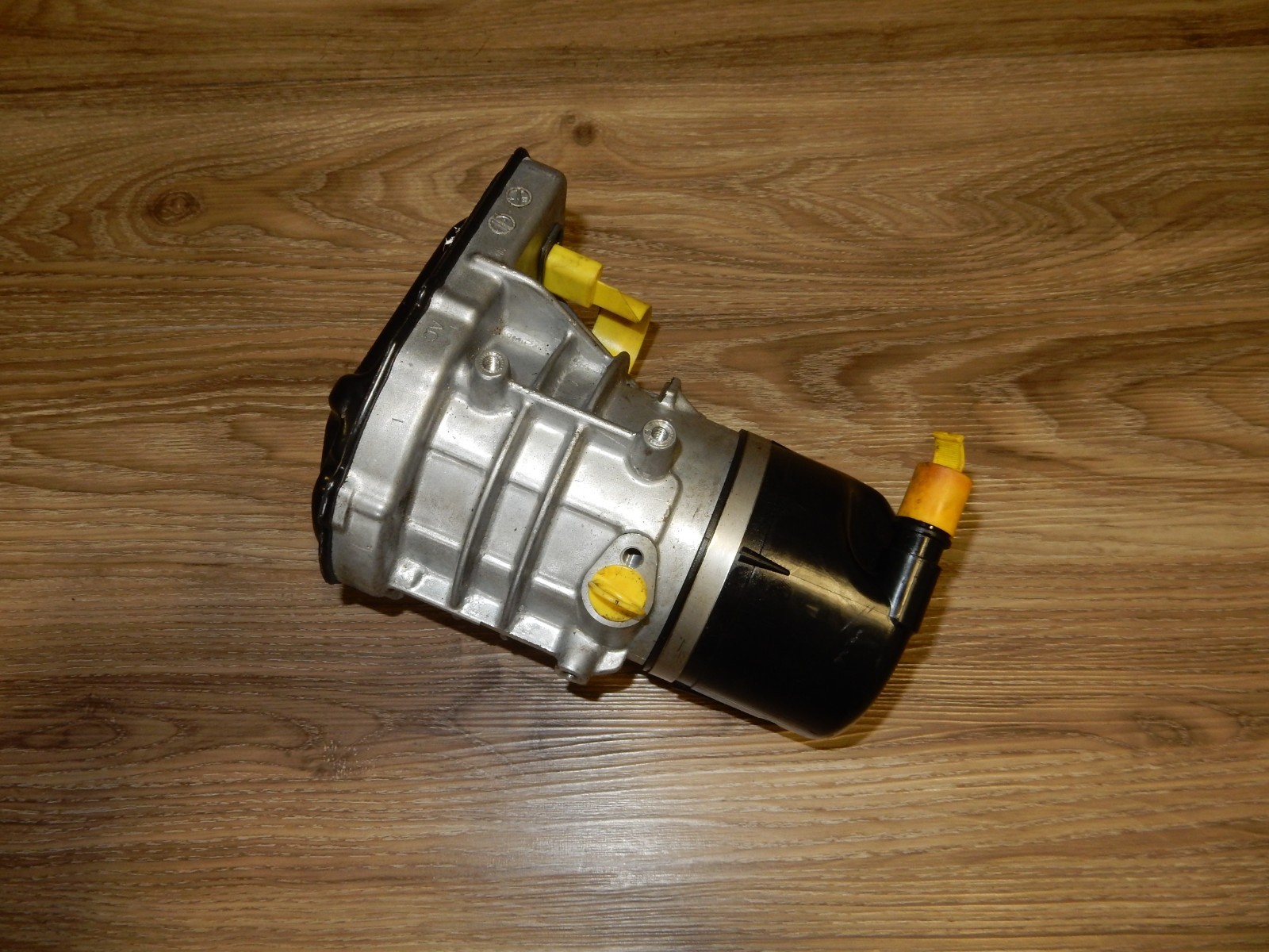 Genuine TRW Power Steering Pump for McLaren GT 620S 720S 570S 540C 600LT OEM