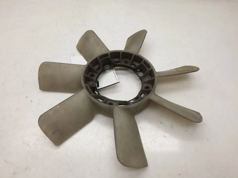 84-95 MONTAJE VENTILADOR REFRIGERACIÓN RADIADOR TOYOTA 4RUNNER 2.4L 4CYL  Foto 2 de 4