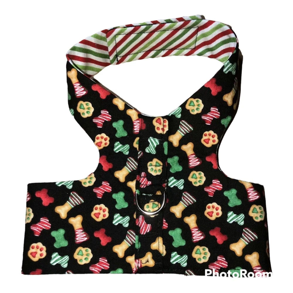 Dog Harness Vest Handmade Red Green Bones And Paws M 2424