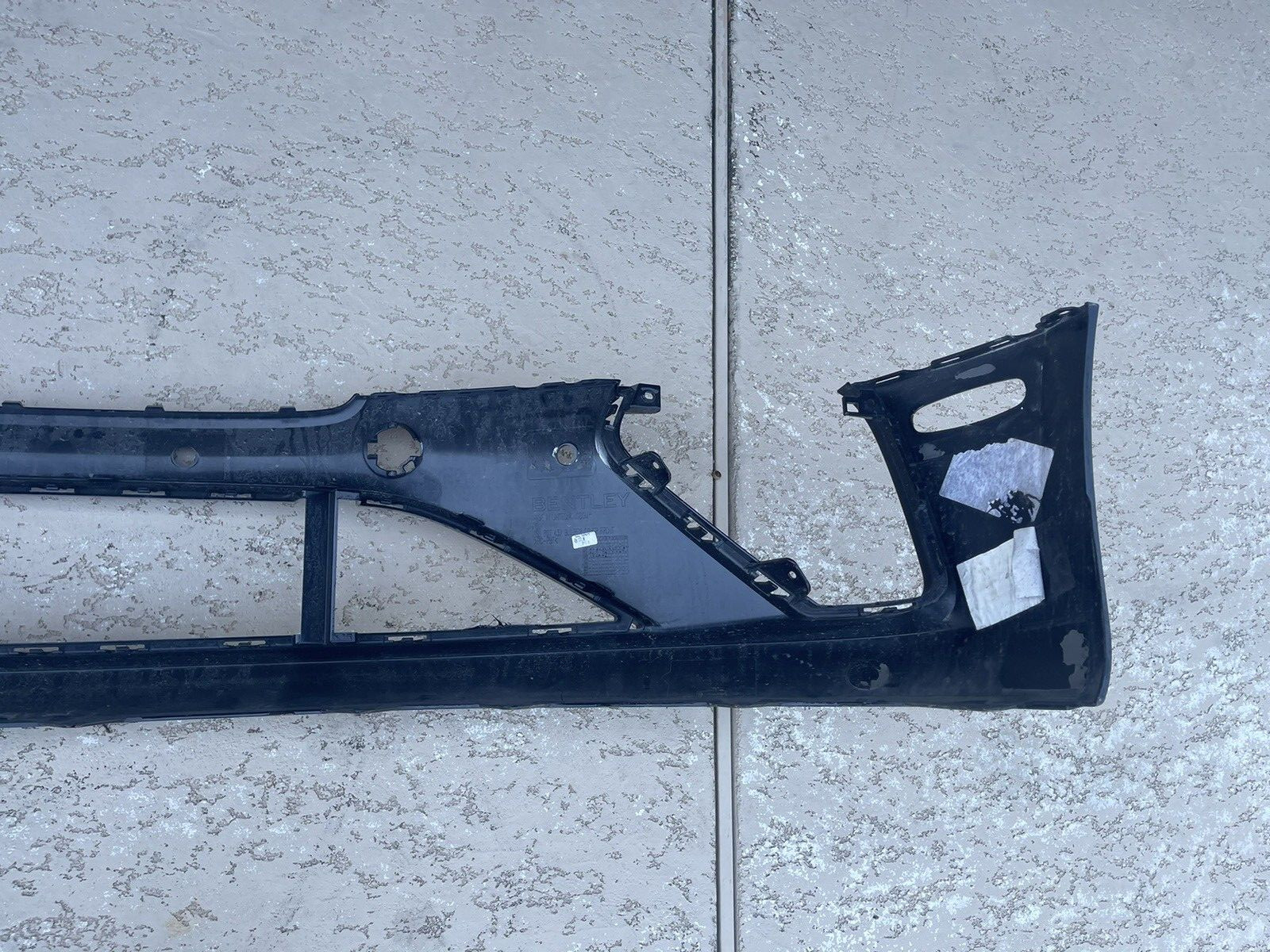 BENTLEY CONTINENTAL GT FRONT BUMPER  2020 2021 2022  OEM - NICE!!!