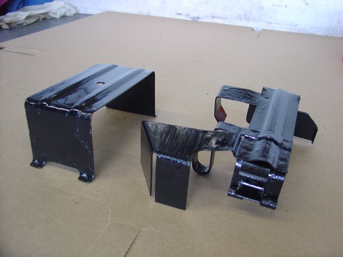 1975 Honda CT90 Trail 90 CT battery holder box FRESH PAINT - Picture 3 of 7