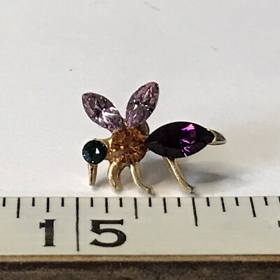 Multicolor Bug Bee Fly Insect Mosquito Figure Small Tack Lapel Pin