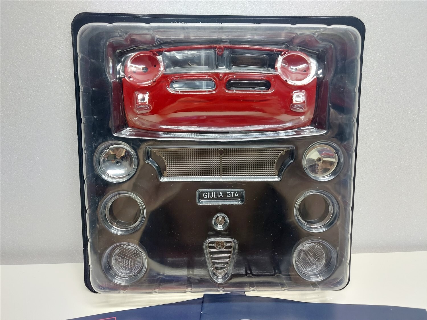 Foto 2 di 2