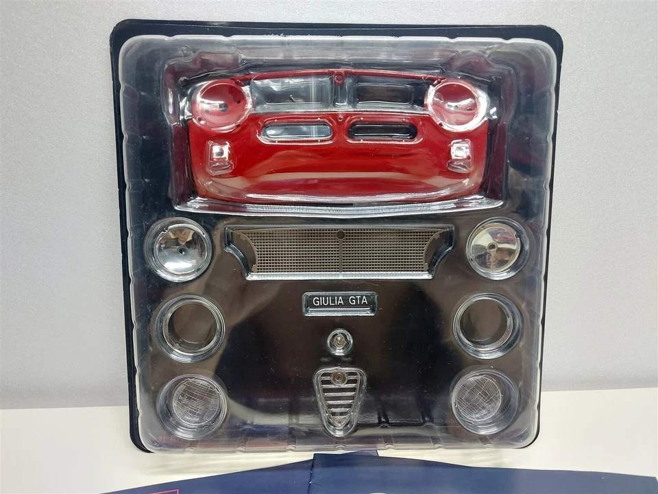 Alfa Romeo Giulia Sprint GTA scala 1/8 - DeAgostini Prima 1ª Uscita + Fascicolo - Immagine 2 di 2