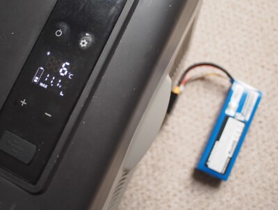 Tragbarer Akku Adapter für Alpicool, Waeco, Dometic Kühl-Gefrierkombination XT60