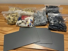 LEGO CREATOR: Model Town House (4954) Used 100% Complete w/ Instruction Books