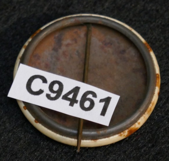 WWII Home Front Early War 'WANTED FOR MURDER DEAR OR ALIVE' - Hideki Tojo Button