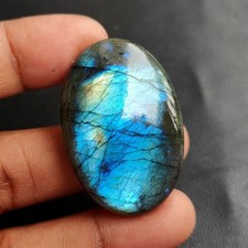 Cabochon de pierre précieuse en labradorite flash bleu naturel forme ovale...