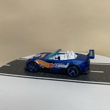 Hot Wheels Mad-Mike '15 Mazda MX-5 Miata Nightburnerz 3/10 Blue 10sp/OH5 NM