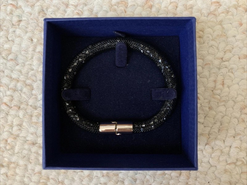 Swarovski Stardust Bracelet Black Jet Hematite Crystals Size 20cm with Box & Tag