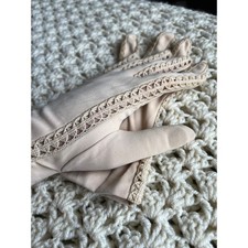 Vintage 60s Cream Crochet Gloves Bridal Wedding Size 7