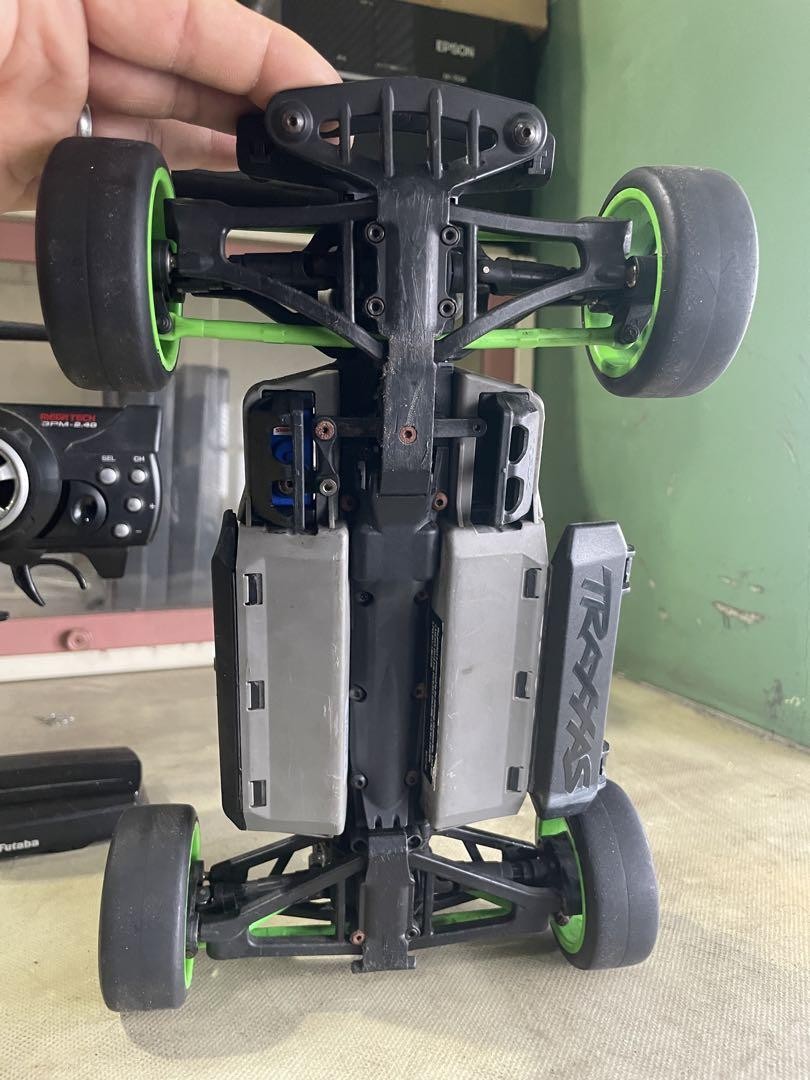 1/16MonsterEnergy　WestCorstCustomsCamaro 1/16 Monster Energy West Coast Customs Camaro Model Car
