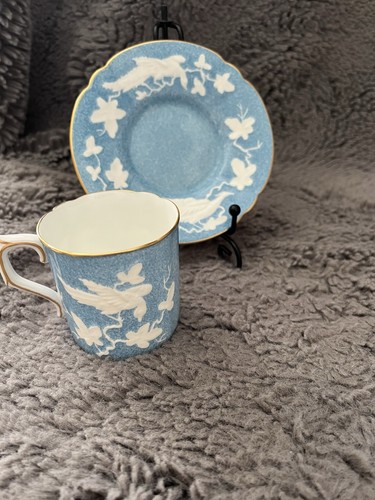 Royal Crown Derby Kaffeetasse und Untertasse Chinesische Vögel Design - Bild 2 von 3