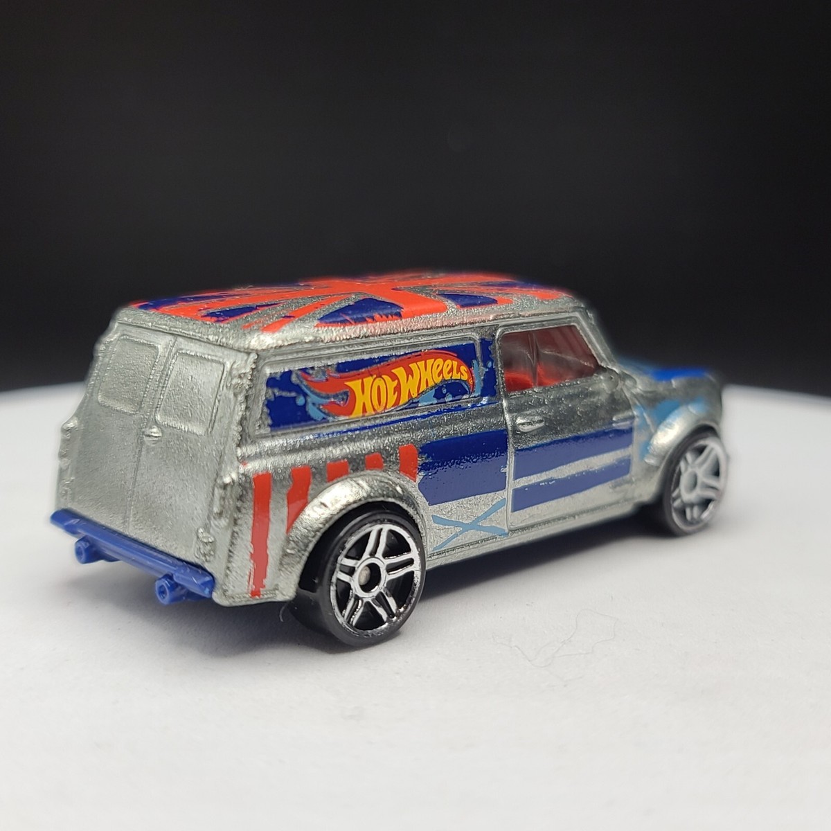 Hot Wheels - ZAMAC - '67 Austin Mini Van (2015 HW City) | eBay