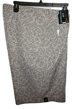 Roundtree Yorke Performance Shorts 42 W Straight Fit Flat Front Willow Gray NWT