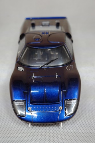 1966 EXOTO RACING LEGENDS FORD GT40 Mk II CATALUNYA SPLASH WITH DISPLAY CASE! - Picture 7 of 17