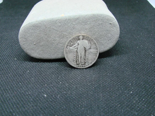 UNITED STATES SILVER COIN QUARTER 1925 LIBERTY !
