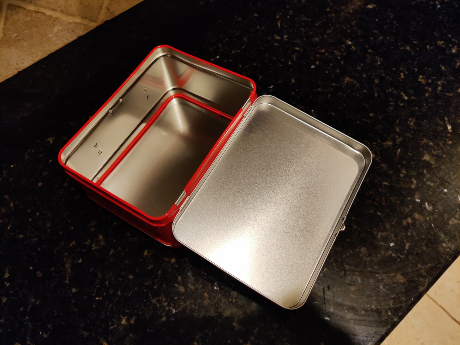 Storage Tin Metal Lunch Box MERCEDES-BENZ AMG W464 W463 G-Wagon G500 G550 G63