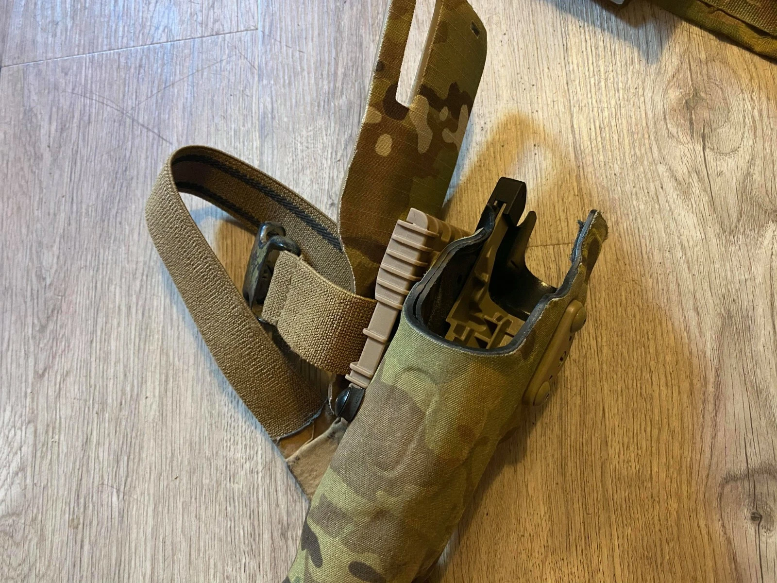 Picture 2 of 3