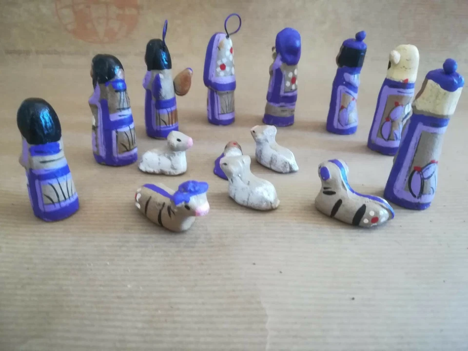 Presepe terracotta viola messicano fatto a mano - Immagine 3 di 4
