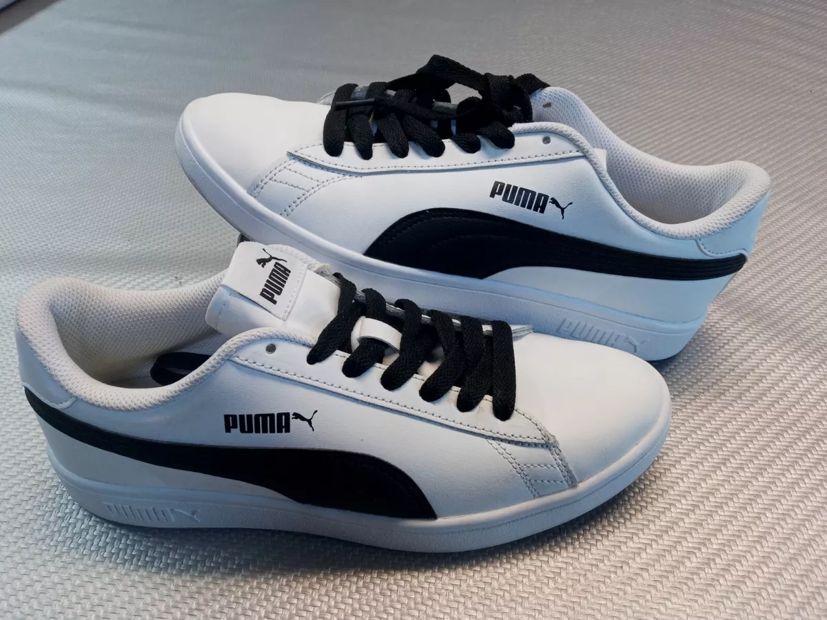 Puma Unisex White Serve Pro Lite Leather Sneakers Price in India, Full  Specifications & Offers | DTashion.com