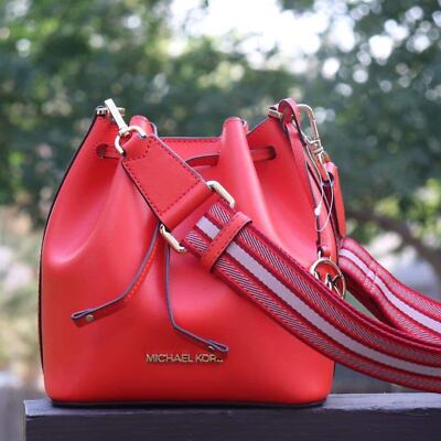 NWT Michael Kors Extra Small Eden Bucket Bag