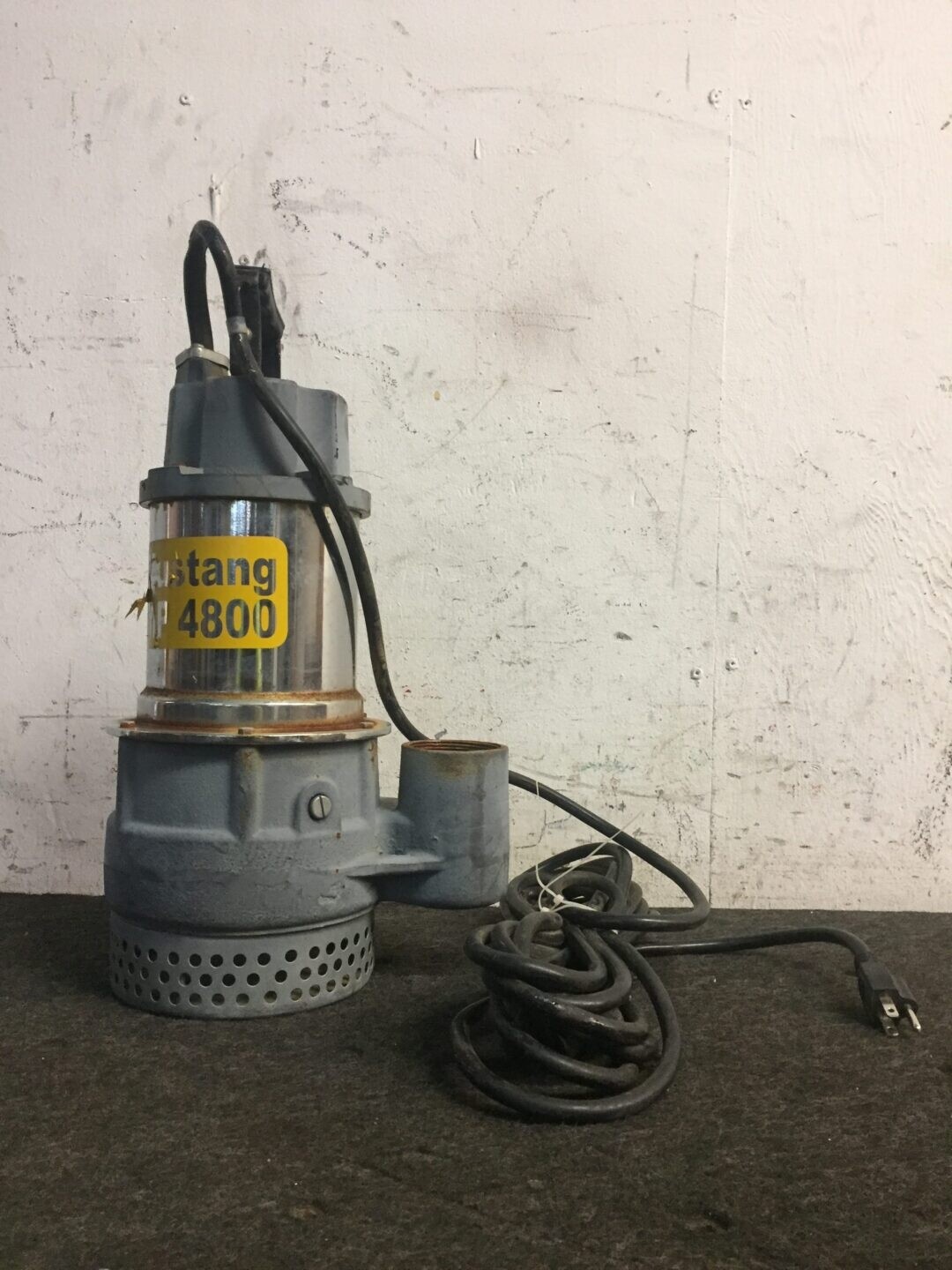 Mustang MP 4800 2” Submersible Pump for 