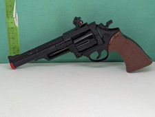 Takara Micro Change MC-11 Gun Robo S W 44 Magnum Transformer