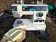 SINGER  Nähmaschine LADYSTAR  9021 Seriennr N522001036 top Qualität und Angebot