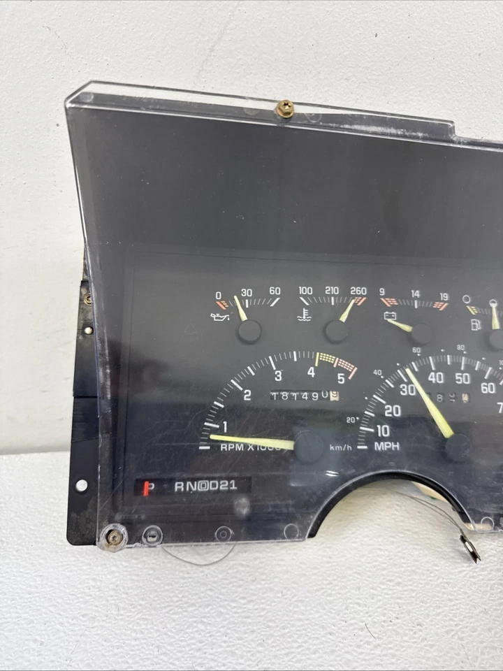 Cuadro de instrumentos velocímetro 92-94 Chevy GMC Truck C/K 1500 2500 OEM 16140115 LEER Foto 3 de 4